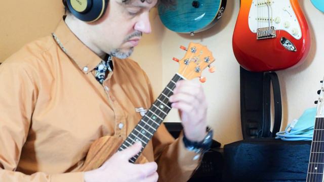 O Little Town of Bethlehem - Ukulele solo смотреть онлайн