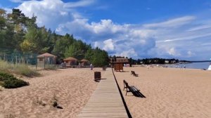 Пляж Ладожского озера, Осиновецкий маяк. Ladoga Lake beach, Osinovetsky lighthouse.
