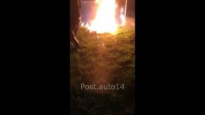 ПОЛИЛ Костер БЕНЗИНОМ. Все вокруг поджег Не рассчитал. Хорошо что рядом был бассейн