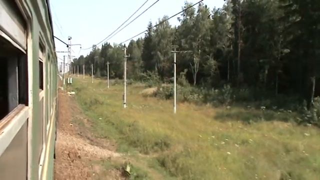 Подъезжаем к станции Голицыно на ЭР2Т-7147