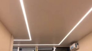 Световые линии как основное освещение натяжные потолки белый матовый