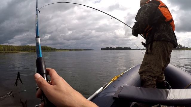 Хариус! Сложная дорога - но хорошая рыбалка! смотреть онлайн