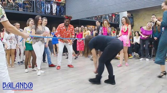 Limbo! Hawaii party! Bailando Birthday party 25/01/2020 смотреть онлайн