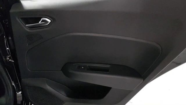 2022 Renault Clio Evolution TCE90 1.0 Petrol 25,945 смотреть онлайн