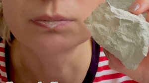 Глuна белая горная❤️ #asmr #clay #глины #мелоежка #хруст #crunchyasmr