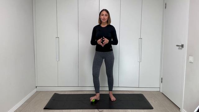 МФР для СПИНЫ. Самомассаж МЯЧОМ. МИОФАСЦИАЛЬНЫЙ РЕЛИЗ смотреть онлайн