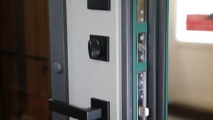 Входная дверь для дома АСД Олимп с окном Термо