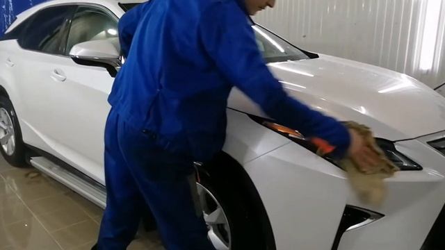 Комплексная мойка автомобиля