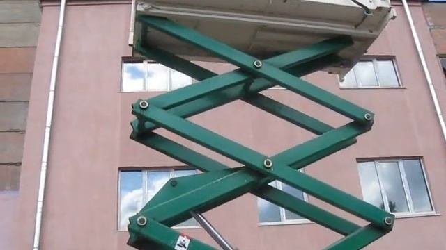 Ножничный  электрический подъемник Haulotte H960E