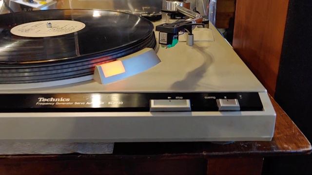 Vintage 1978 Technics SL-220 Belt Drive Turntable. A/T Cartridge w NEW Stylus. One Owner. DEMO. смотреть онлайн