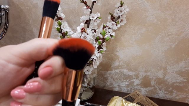 Полоски для зубов Кисти Реснички Отшелушивающие носочки И др. Покупки с Алиэкспресс. Няшка или...?