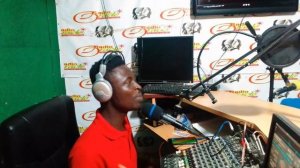 HEAVENLY PRAIZE GHANA VISITS RADIO ORACLE NOW OMANJRE RADIO AT SENYA-BERAKU