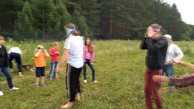 День Земли 2017 - играем в Ванюта, я тута в селении Жива смотреть онлайн