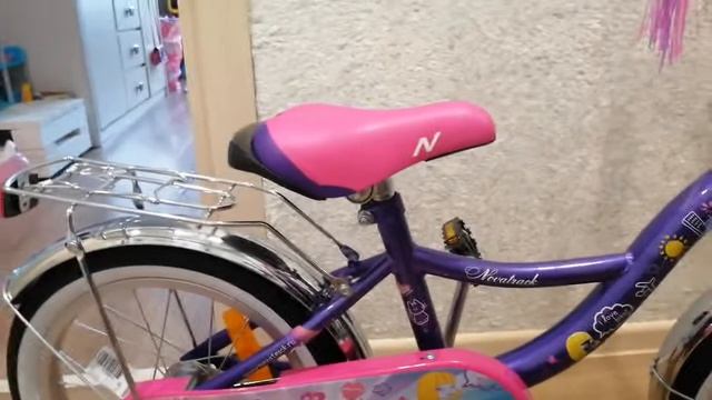 Распаковка - Детский велосипед Novatrack Little Girlzz 167GIRLZZ.VL9 смотреть онлайн