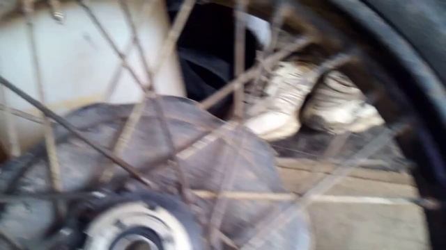 На мотоцикл УРАЛ покрышки Metzeler 110/90 19. смотреть онлайн