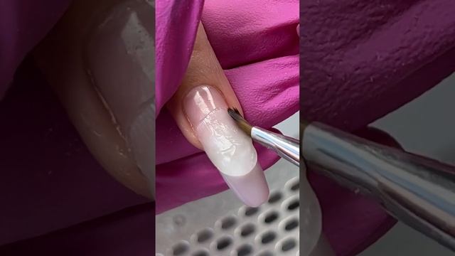 Вниз растущие ногти/онихогрифоз/стоит ли поднимать клюющие ногти?/стемпинг на ногтях/маникюр