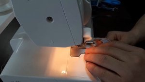 Роликовый шов, шов пико на оверлоке Minerva M 840 DS