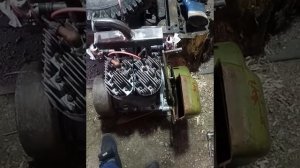 Двигатель УД2 установка двух карбюраторов и новый глушитель