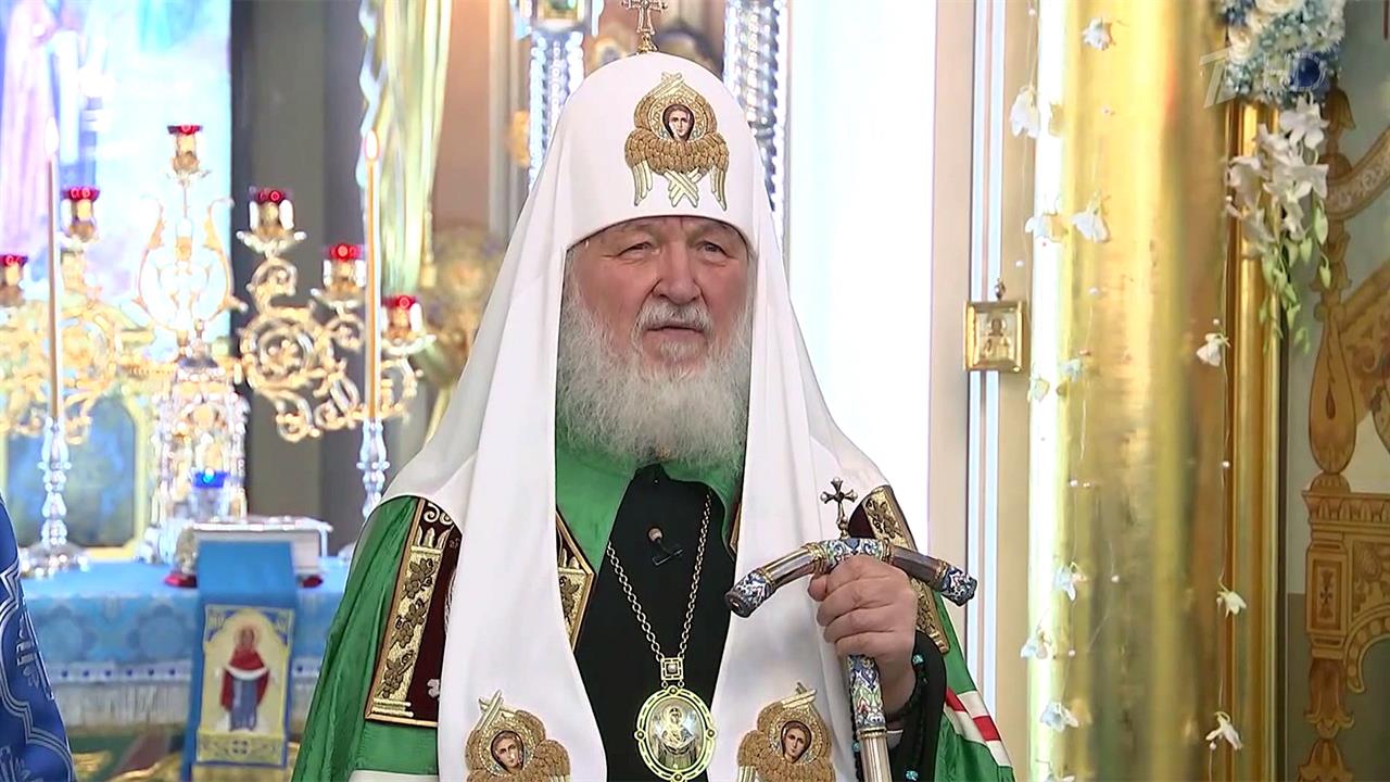 Патриарх Кирилл в праздник Покрова Пресвятой Богородицы отслужил Божественную литургию