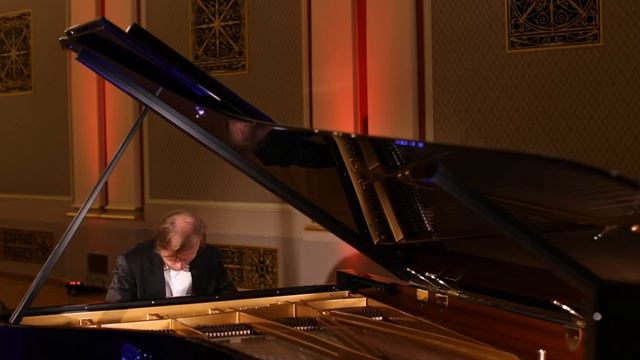 Ivo Kahánek | Recital at Rudolfinum, Prague смотреть онлайн