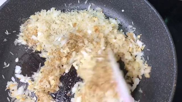 Жареный рис - отличный гарнир!