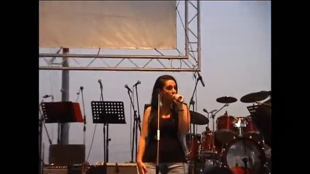 Nicole Riso - Bette Davis Eyes (Live Bottega del Suono) смотреть онлайн