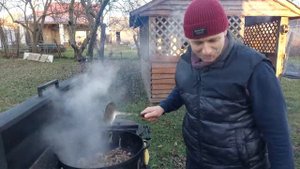 Куриные потрошки с грибами в казане