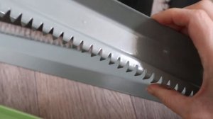 на продажу ручная вязальная машина ДОНЧАНКА. В подарок спицы 8мм и 2.5мм