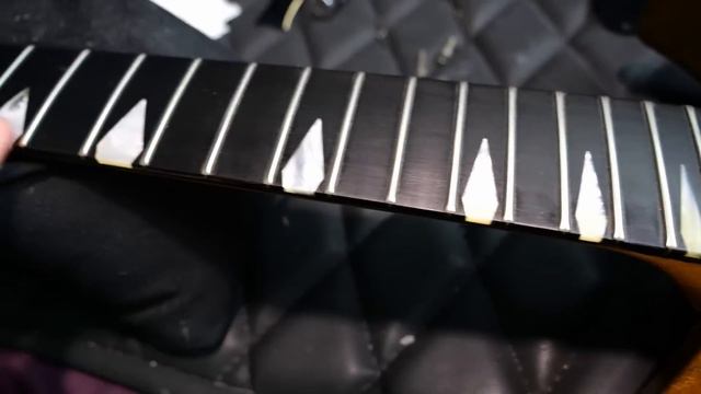 This Was HARD to Find! | 1991 Gibson MIII STEALTH Black Limba смотреть онлайн