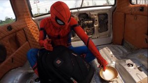 Superheros vs Supercar | Spiderman, Venom and Deadpool Go To City