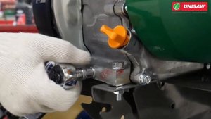 Замена масла в мотоблоке #мотоблок #тяжелыймотоблок #замена масла#gardening #садоваятехника