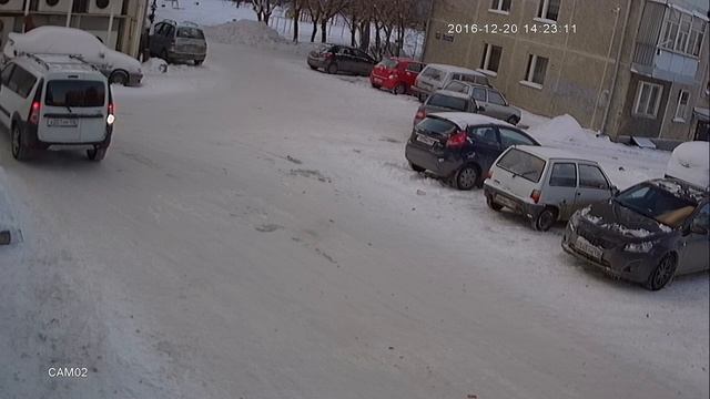 AHD/CVI/TVI/CVBS камера видеоналюдения CMD-HD720-WD3.6-IR день смотреть онлайн