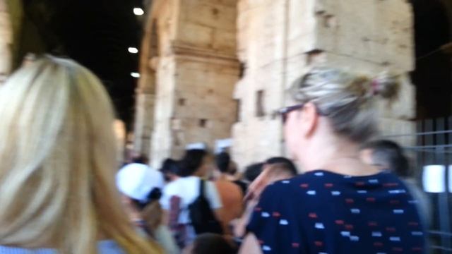 Экскурсия по Колизею. В галерее 1-го яруса. Рим 2018. смотреть онлайн