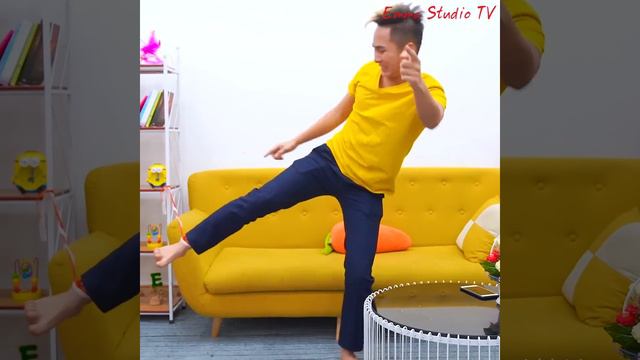 4 лучших шалостей и смешных хитростей | Великолепные пранки для ваших друзей смотреть онлайн