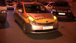 Мальчик попал под машину на улице Нейбута