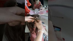 как заплести косу из четырех прядей с лентой