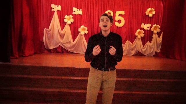 Алексей Олейник читает произведение «Послушайте! В. В. Маяковского смотреть онлайн