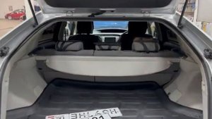 Toyota Prius '2013 III Рестайлинг (XW30)