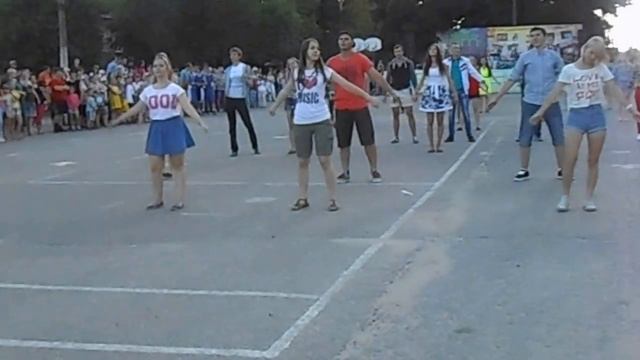 Съезд   БАЙКЕРОВ и ФЛЕШМОБ на день молодежи в г.ПЕТУШКИ