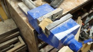Как сделать петли для шкатулок из дерева. Wooden hinges for caskets