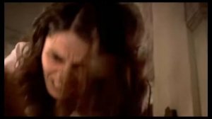 Великалепний век (Махидевран избевает Хюрем !)