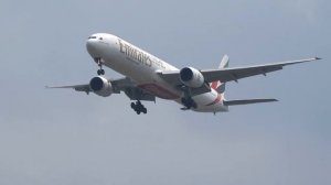 Test Sony DSC-HX300 - FLY EMIRATES - Boeing 777-300