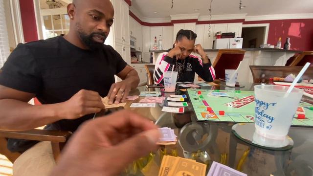 MONOPOLY GOT JERRY BIG MAD!! смотреть онлайн