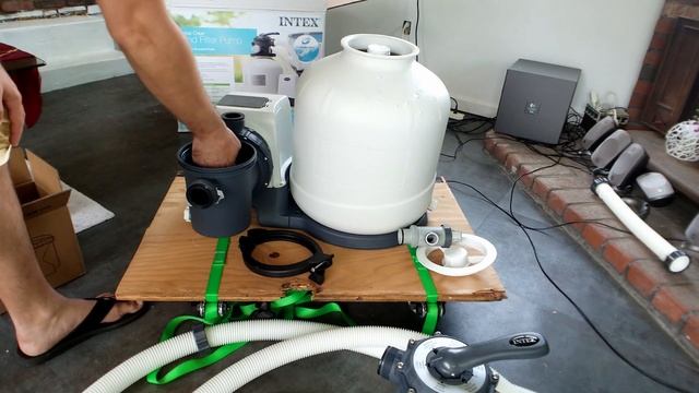 Intex Sand Filter Pump Setup | 12-16 inch | Assembly Guide Intex Krystal Clear sand filter pump смотреть онлайн