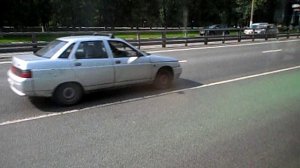 Москва, автобус 235, участок м. Беляево - Улица Бутлерова