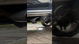 Mercedes AMG G63 Cold Start Revs - V8