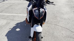 B10961 KTM 1290 SUPER DUKE R