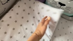 Бортики в детскую кроватку нужны или нет? Кроватка детская с маятником нужна или нет?