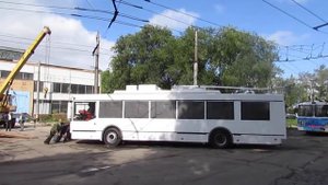 2014 Тольятти, разгрузка нового троллейбуса Тролза-5275.05 «Оптима» #2482