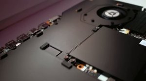 Что скрывается внутри Lenovo Legion 7?
